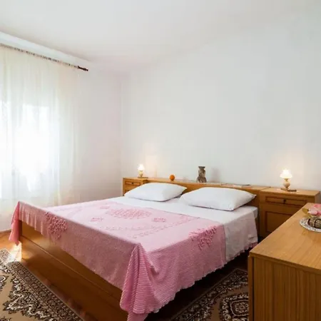 Seaside Oasis On Island Ugljan Apartmán *