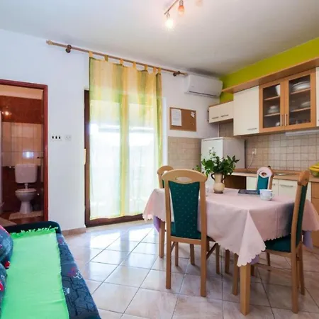 Seaside Oasis On Island Ugljan Apartmán