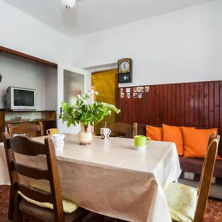 Seaside Oasis On Island Ugljan Apartmán